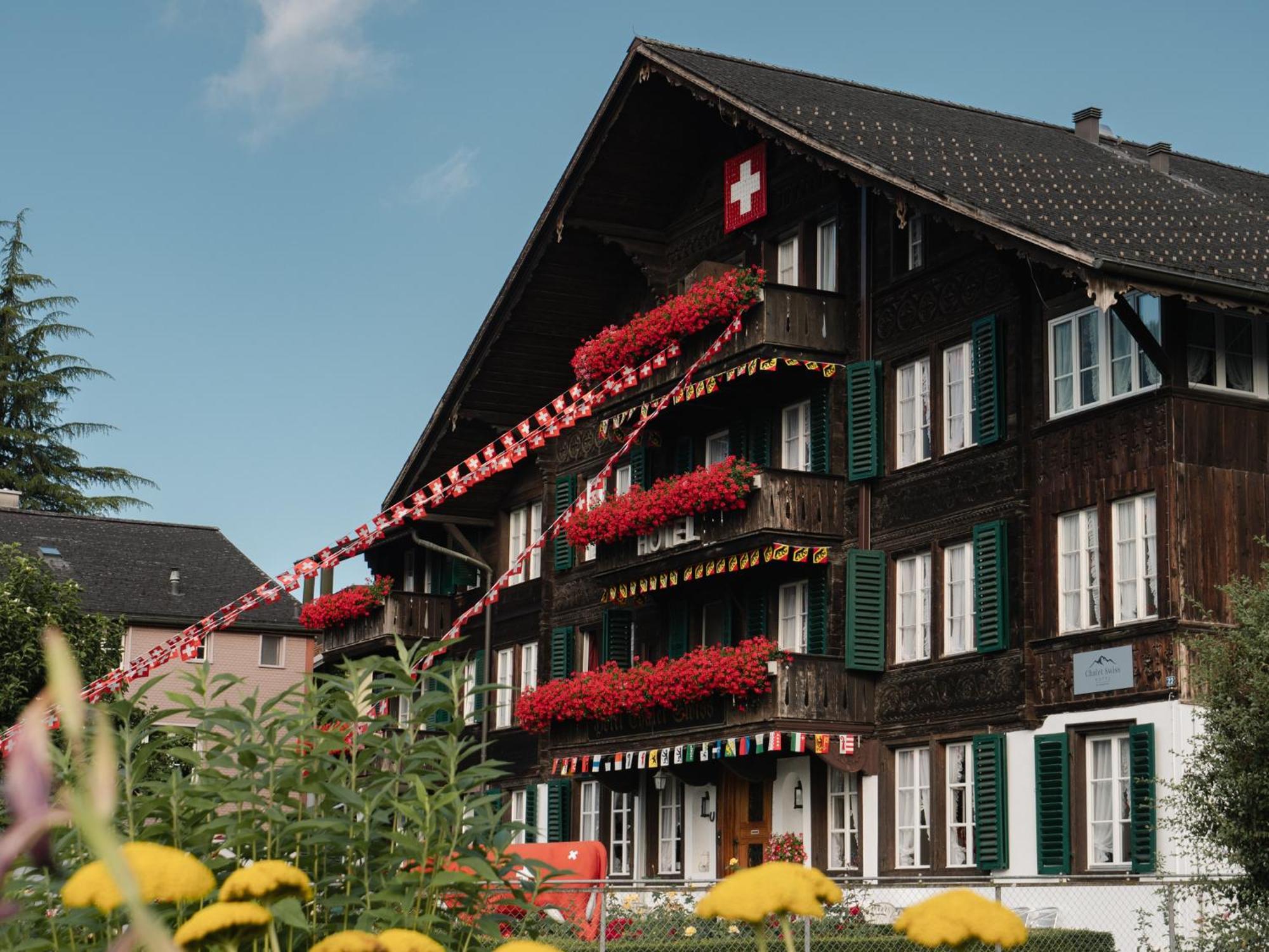 Hotel Chalet Swiss Interlaken Zewnętrze zdjęcie