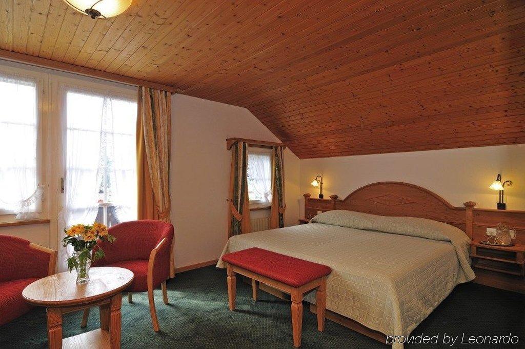 Hotel Chalet Swiss Interlaken Pokój zdjęcie